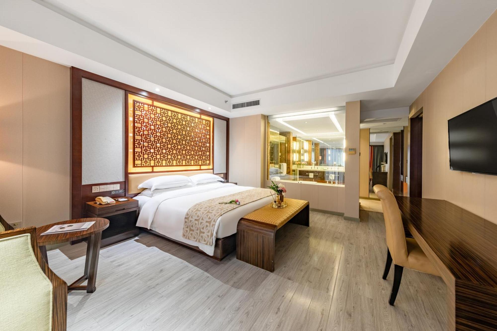 King Royal Hotel Yunfu Exterior foto